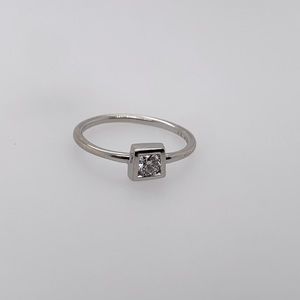 Tiffany & Co. Gehry Torque Diamond ring 18 karat white gold size 7